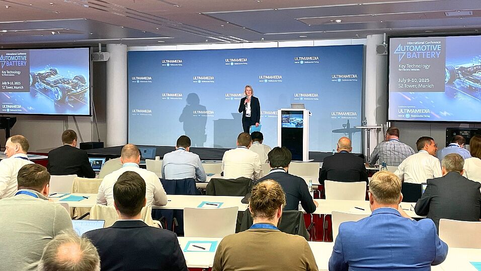 Conference room with attendees and opening words from project manager Anne von Türckheim-Horch at The Automotive Battery – Key Technology for Electric Vehicles 9th - 10th July 2025